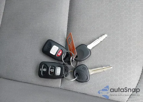 2017 Hyundai Elantra Se from USA, damaged, VIN 5NPD84LF5HH035567